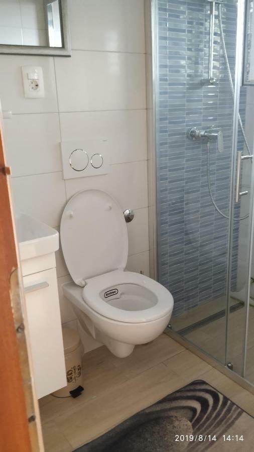 Apartments Racetin Marina Εξωτερικό φωτογραφία